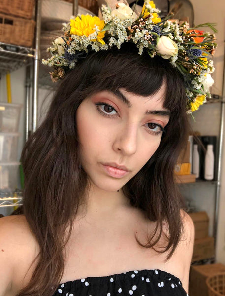 Fresh Flower Crowns Los Angeles, flower crown bar LA, Real Flower crowns, Malibu real flower crowns,Flower Crown Bar, Flower Crowns Los Angeles, Fresh Flower Crown,Malibu florist, Los Angeles Flower Crowns,DIY FLOWER CROWN